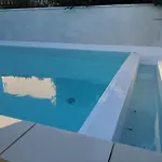 Dans Avec Jardin Et Piscine Privee *