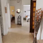Dans Avec Jardin Et Piscine Privee