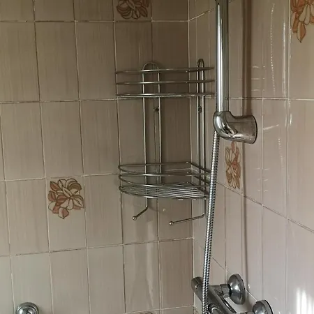 Dans Avec Jardin Et Piscine Privee 4 Personnes Διαμέρισμα *