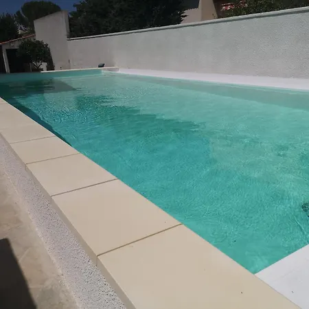 Διαμέρισμα Dans Avec Jardin Et Piscine Privee 4 Personnes