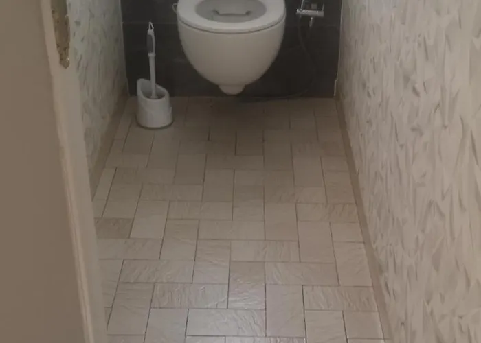 Apartman Dans Avec Jardin Et Piscine Privee